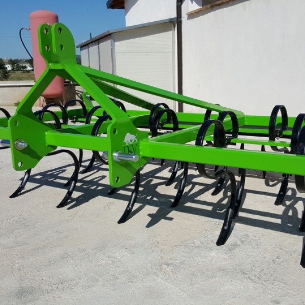 DSV - Macchine Agricole - Vibrocoltivatori VibroFix