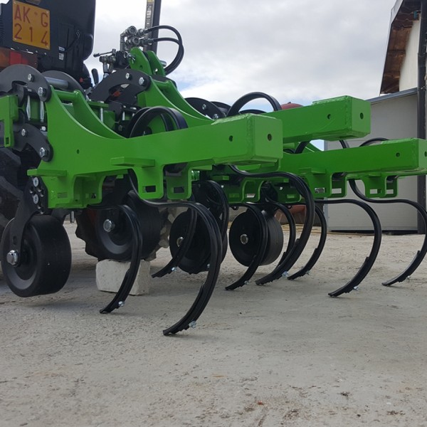 DSV - Macchine Agricole - Sarchiatore WEEDER