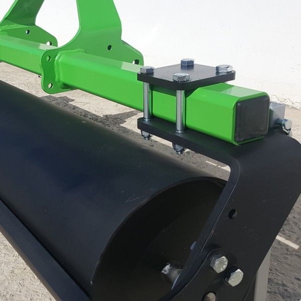 DSV - Macchine Agricole - Rullo compattatore SIMPLY